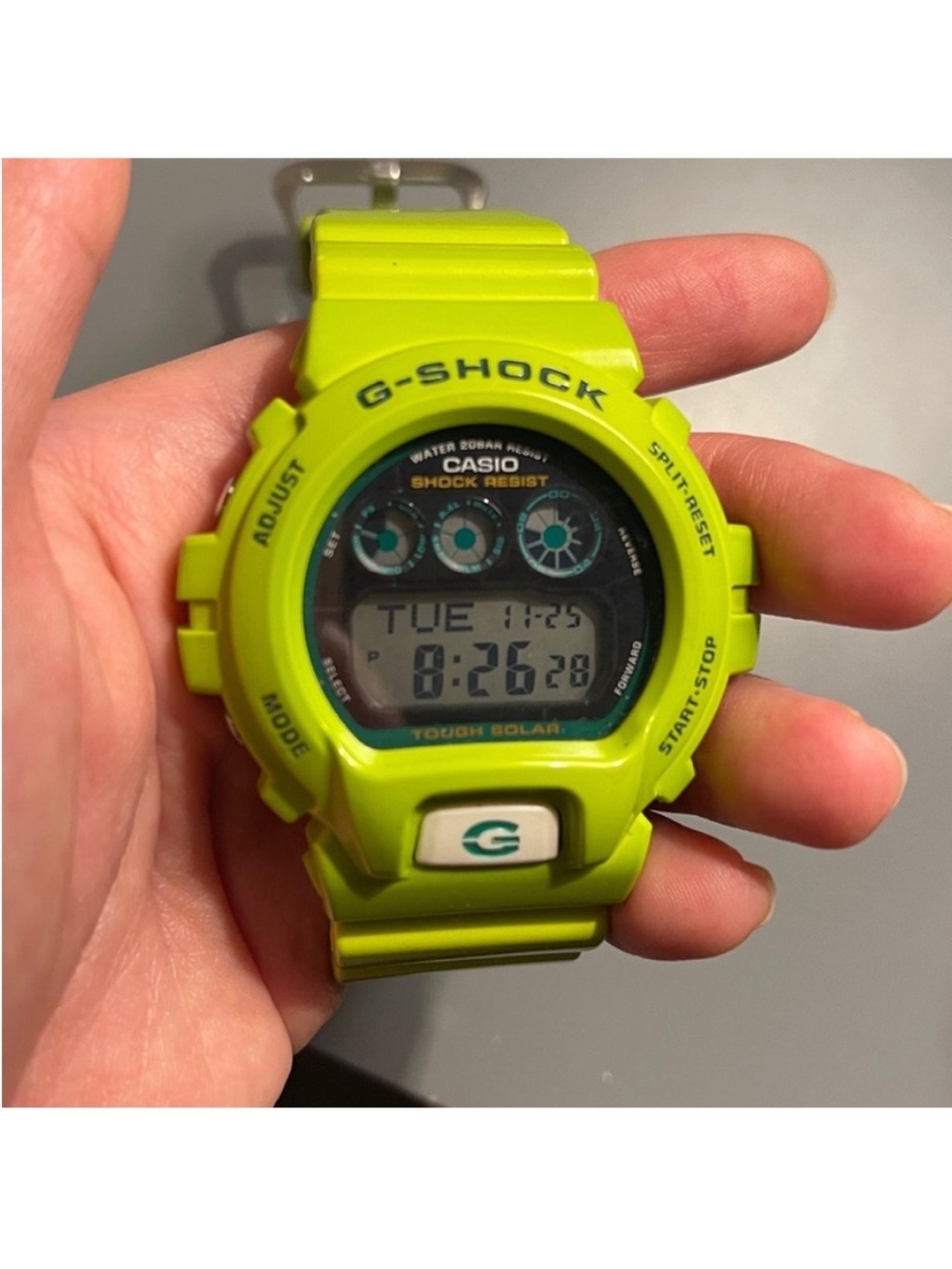 RARE Casio G-Shock
G-6900GR Go Neón Green SOLAR
Kermit Men's Watch
No Box